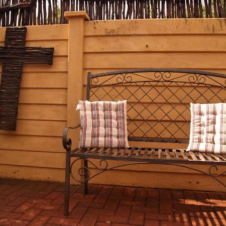 Ruresta Guesthouse Bloemfontein Exterior photo